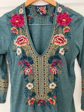 Johnny Was Teal V-Neck Tunic with Multicolor Floral Embroidery